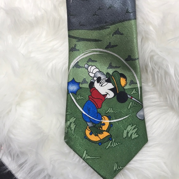 Disney Mickey Mouse Golf Necktie Tie - Picture 2 of 5